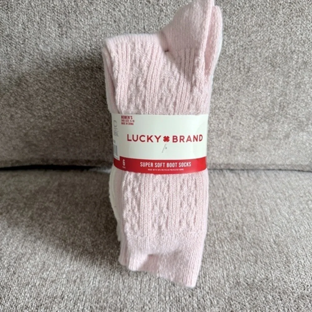NWT Lucky 🍀 Brand women’s 6-pk super soft boot socks.